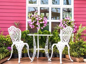 Three Things to Take When Shopping for Patio Furniture - bhgrelife.com