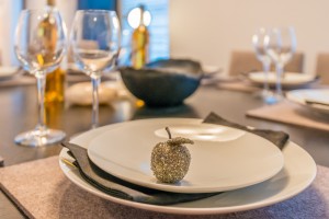 Family-Style Dinner Party Tips and Ideas - bhgrelife.com